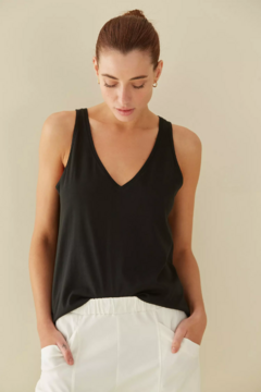 Musculosa GIGI (Negro) - comprar online