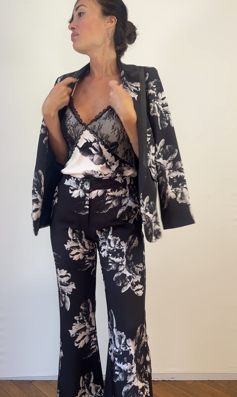 Saco Young And Beautiful - comprar online