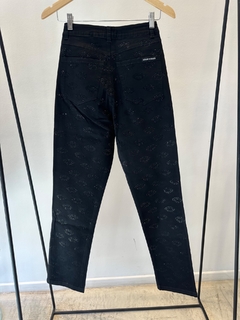 Pantalon ONE IN A MILLION (negro) - comprar online