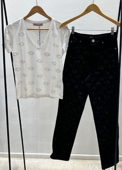Pantalon ONE IN A MILLION (negro) en internet