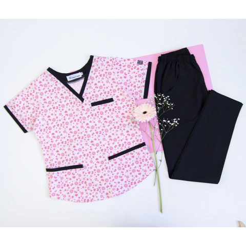 Ambo Paz estampado con negro