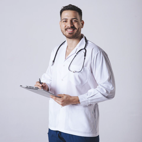 Chaqueta con broches hombre blanca manga larga