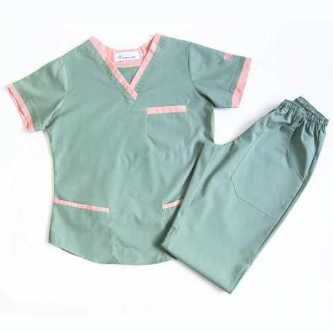 Ambo Paz verde con rosa viejo