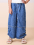 Calça Jeans Infantil Detalhe Ajustável Lateral Barra - MOMI H5557 - loja online