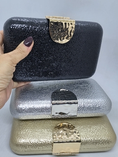 Cartera Clutch Cierre Modern Metal en internet