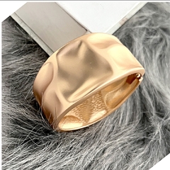 Pulsera Opaque en internet