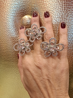 Anillo Flor en internet