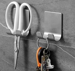 Soporte Gancho Pared Adhesivo Multiuso Pack x 2 - comprar online