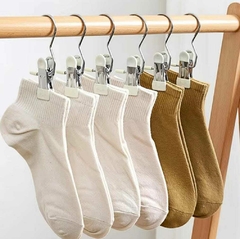 Imagen de Pinza Percha Para Ropa Gorros Pack x 5