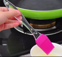 Pincel de silicona en internet