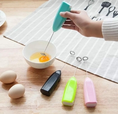 Batidor Crema Huevos Cafe Eléctrico Alambre Cocina - comprar online