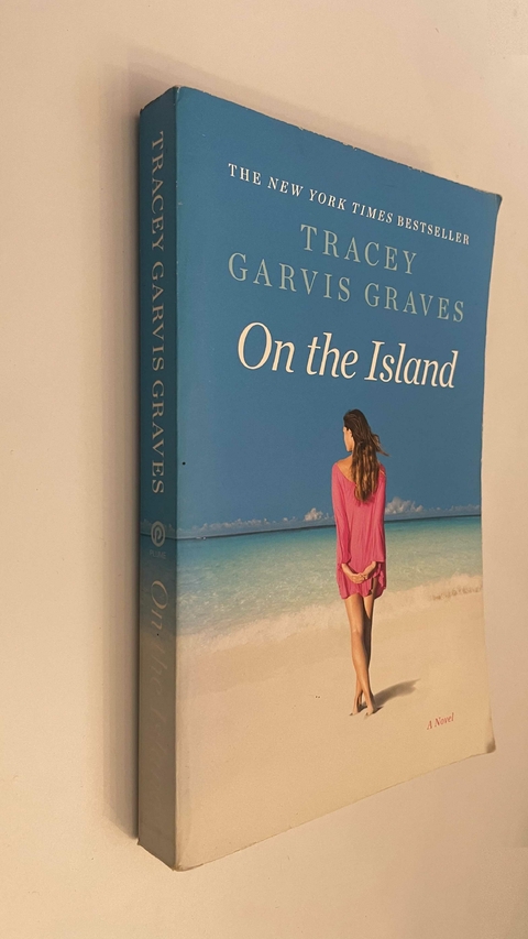 On the island - Tracey Garvis Graves