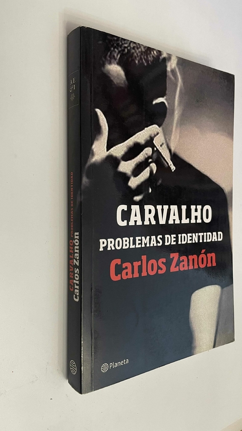 Carvalho / Problemas de identidad - Carlos Zanón
