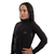 Jaqueta Corta Vento de Ciclismo Feminina Márcio May Race Black Foto com Modelo Detalhes