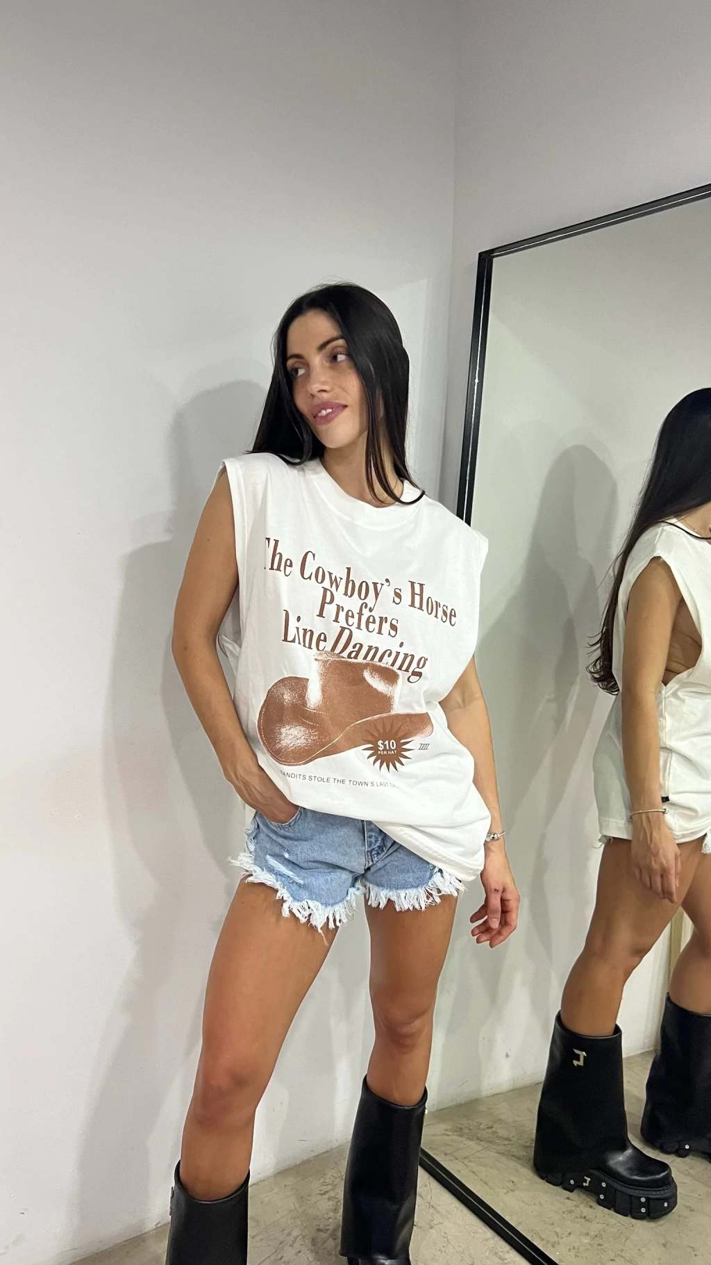 Remeron musculosa cowboy