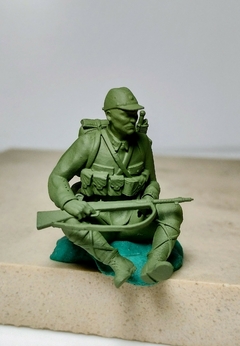 JAPONÉS SENTADO WWII *3