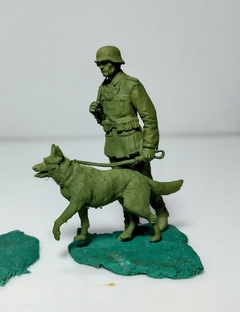 ALEMAN WWII con Perro