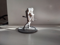 SOLDADO CARGANDO HERIDO - comprar online