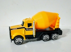 CAMION HORMIGONERO 1/64