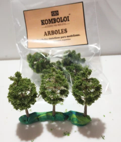 ARBOL PEQUEÑO