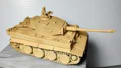 Tiger I con Comandante