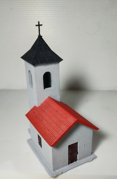 Capilla 1/87 HO. pintada. - comprar online