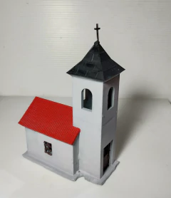 Capilla 1/87 HO. pintada.