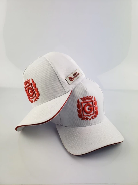 BONÉ BRASÃO BRANCO