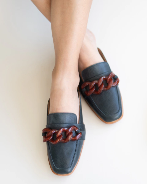 MAURA SLIPPER NEGRO