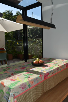 Mantel Pajaros Easy Clean - Tres Tintas