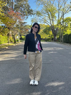 Campera Calma Negra - Tres Tintas