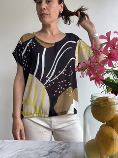 Remera Flor Big - comprar online