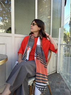 Imagen de Fular Curvas Naranja/ Camel