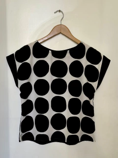 Top Lunares manga negra - Tres Tintas