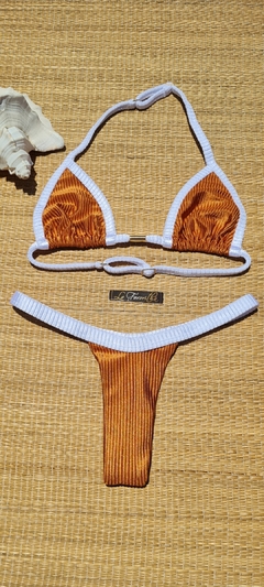 BIQUÍNI CORTININHA REGULADOR E CALCINHA CANELADO