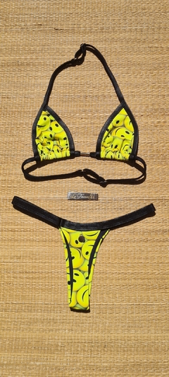 BIQUÍNI CORTININHA REGULADOR E CALCINHA FIO SMILE na internet