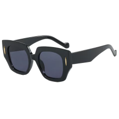 Óculos de Sol Maxi Feminino Classico 2W25 37961 - Óculos 2W Atacado