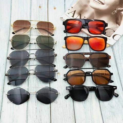 kit com 10 Óculos com Pequenos defeitos - Só R$ 14,90 cada - 28