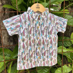 Camisa Infantil Surf Estampa de Pranchas e Coqueiros Manga Curta - HKN Camisaria - comprar online