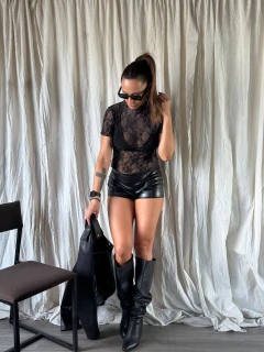 Top Mia