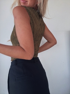 MUSCULOSA TRASLUCIDA MAITI - VERDE - Juana Catalana