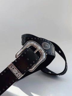 CINTURÓN KAYLA - NEGRO CON PLATEADO - comprar online