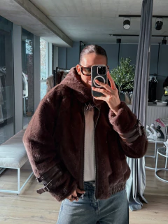 Imagen de CAMPERA PELUCHE DORA - CHOCOLATE