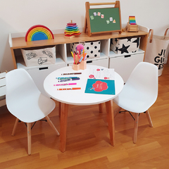 Combo Mesa y Sillas Lola - comprar online