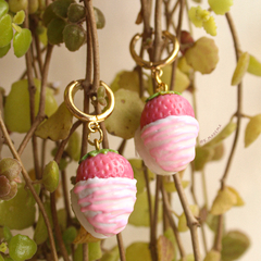 Fresas con Chocolate aretes - comprar en línea
