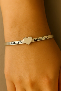 Esclava Personalizada en Plata 925 - Pinza con Corazones y Grabado Láser