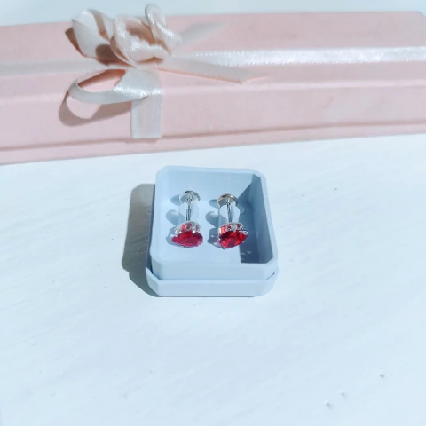 Abridores de Plata 925 Cubic Rojo Elegantes y Brillantes