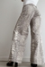 Wide leg snake en internet