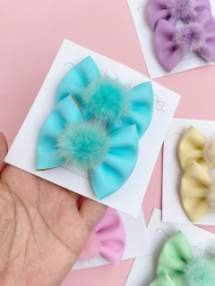 Parzinho Antonela c/ pompom - loja online