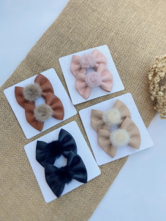 Parzinho Antonela c/ pompom - comprar online